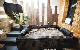 Junior Suites Con Jacuzzi